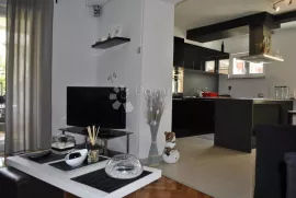 Rovinj, Istra – Elegantan 2SS+DB stan u blizini centra i mora, Rovinj, Flat