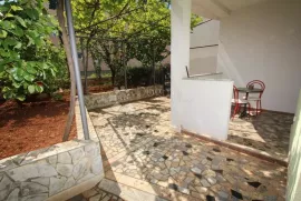 Kuća sa apartmanima, Rovinj, House