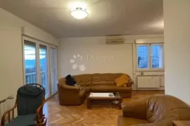 IDEALAN ZA STUDENTE, Rijeka, Appartment