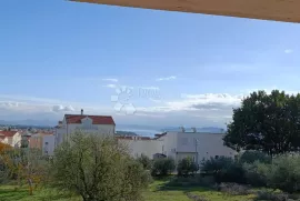 VODICE - S5 DVOETAŽNI PENTHOUSE NA 1. I 2. KATU S VRTOM I KROVNOM TERASOM, 159,01 m2 NETTO, Vodice, Appartement