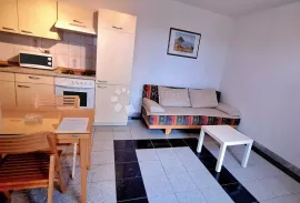 PRILIKA!!! Apartman sa pogledom na more, Krk, Stan