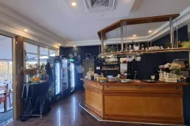 CAFFE BAR - PULA VIDIKOVAC, Pula, Gewerbeimmobilie