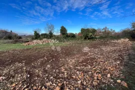 GRAĐEVINSKO ZEMLJIŠTE OKOLICA JURŠIĆI, Svetvinčenat, Zemljište