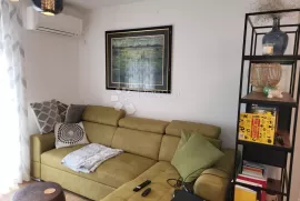 Prekrasan apartman blizu mors, Novi Vinodolski, Kвартира