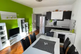 PRODAJE SE LIJEPI DVOSOBNI STAN ZADAR, Zadar, Appartment