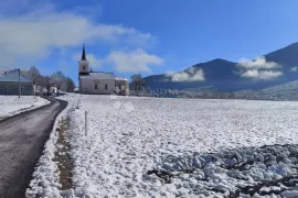 BUŽIM GRAĐEVINSKO ZEMLJIŠTE U OAZI PRIRODE I TIŠINE, Gospić - Okolica, Zemljište