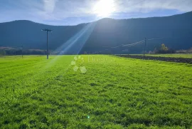 BUŽIM GRAĐEVINSKO ZEMLJIŠTE U OAZI PRIRODE I TIŠINE, Gospić - Okolica, Zemljište