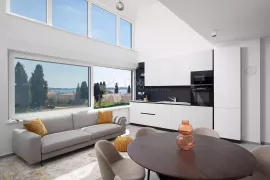 Prekrasan penthouse s pogledom na more - Fažana, Fažana, Stan