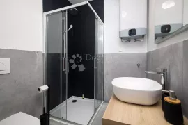 Prekrasan penthouse s pogledom na more - Fažana, Fažana, Stan