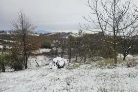 Jedinstvena prilika  na Malom Vrhu!, Gornji Kneginec, Zemljište