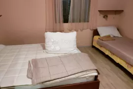 Apartmanska kuća u Rovinju, Rovinj, Famiglia