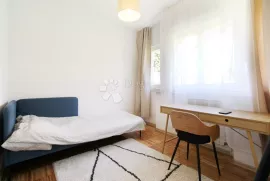 3soban Adaptiran Stan,75m2 Zagreb (Dedići)+Garaža!, Podsljeme, Stan