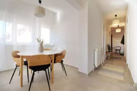 3soban Adaptiran Stan,75m2 Zagreb (Dedići)+Garaža!, Podsljeme, Stan