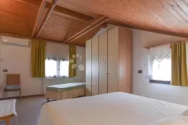 Šarmantni apartman u centru Opatije, Opatija, Stan