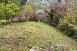 Kuća za odmor ili novi početak – prilagodite je svojim željama!, Gornji Kneginec, Kuća