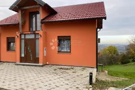 SUPER PRILIKA - KUĆA S DVA APARTMANA, Varaždinske Toplice, Kuća