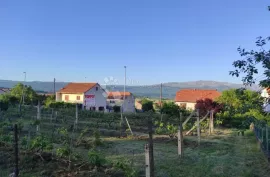 GRAĐEVINSKO ZEMLJIŠTE SINJ-BRNAZE 1504 m2, Sinj, Zemljište