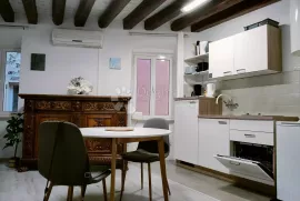 Garsonjera u centru Rovinja, Rovinj, Apartamento