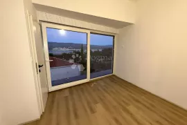 Penthouse Šilo 250m od mora, Dobrinj, Stan