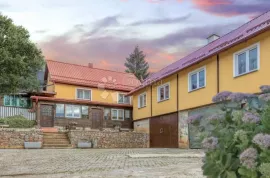 Gospodarsko imanje u okolici Otočca, Otočac, Casa