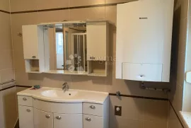 Prodaja  stana, Maksimir-Gornji Bukovac, 3S, Penthouse 2. kat, Maksimir, Stan