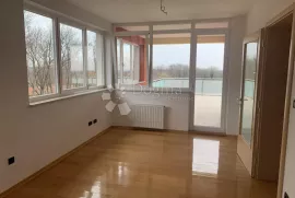 Prodaja  stana, Maksimir-Gornji Bukovac, 3S, Penthouse 2. kat, Maksimir, Stan