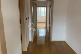 Prodaja  stana, Maksimir-Gornji Bukovac, 3S, Penthouse 2. kat, Maksimir, Stan