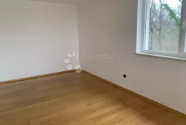 Prodaja  stana, Maksimir-Gornji Bukovac, 3S, Penthouse 2. kat, Maksimir, Stan