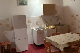 Stan za prodaju- 200m od mora-MURTER, Murter, Apartamento