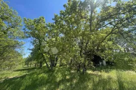 GRAĐEVINSKO + POLJOPRIVREDNO ZEMLJIŠTE, MIRNA LOKACIJA!, Labin, Zemljište