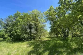 GRAĐEVINSKO + POLJOPRIVREDNO ZEMLJIŠTE, MIRNA LOKACIJA!, Labin, Zemljište