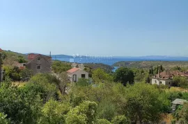 Šarmantna kamena kuća na otoku Braču, Milna, Kuća