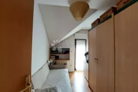 Novi Zagreb, Kajzerica, četverosoban dvoetažni stan, 80m2, Novi Zagreb - Zapad, Stan