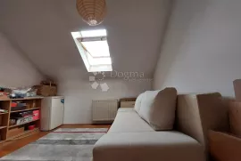 Novi Zagreb, Kajzerica, četverosoban dvoetažni stan, 80m2, Novi Zagreb - Zapad, Stan