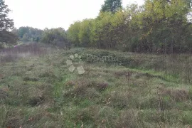 Građevinska parcela s idejnim projektom u blizini Labina, Labin, Zemljište