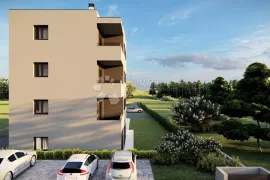 Dvosoban stan 10min od Poreča s okućnicom 80m2, Poreč, Stan