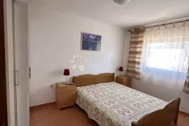 VIR PRODAJE SE APARTMAN OD 35 m2 30 M OD MORA, Vir, Διαμέρισμα