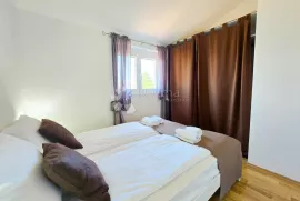 Atraktivan stan u blizini mora i centra, Poreč, Appartement