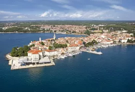 Atraktivan stan u blizini mora i centra, Poreč, Appartement