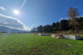 PLITVIČKA JEZERA GOSPODARSKO IMANJE SA VIŠE OBJEKATA, Plitvička Jezera, Casa