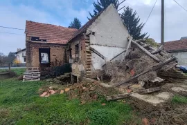 Kuća za rušenje, Trnovec Bartolovečki, Kuća