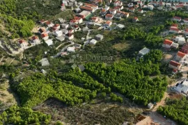 Mali Rat, građevinsko zemljište s projektom, Dugi Rat, Zemljište