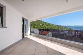 OPATIJA centar STAN 131 m2, Opatija, Stan