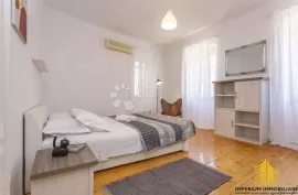 Apartman u srcu Šibenika, Šibenik, Stan