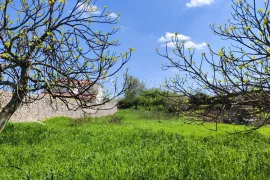 Građevinsko zemljište uz centar Barbana, Barban, Terreno