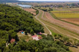 Stambeno/poslovna nekretnina -Popovac/Baranja, Popovac, Kuća