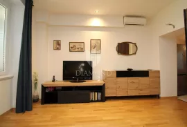 Prekrasni jednosobni stančić na Sušaku, Rijeka, Appartement