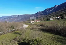 Veliko građevinsko zemljište u blizini mora, Labin, Zemljište