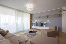 Opatija, Punta Kolova, luksuzan stan s bazenom NKP 84 m2, Opatija, Stan