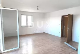 ISTRA, PULA - Renoviran 3S+DB stan na Vidikovcu 98 m2, Pula, Appartamento